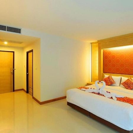 Sungthong Kamala Beach Resort Exterior foto