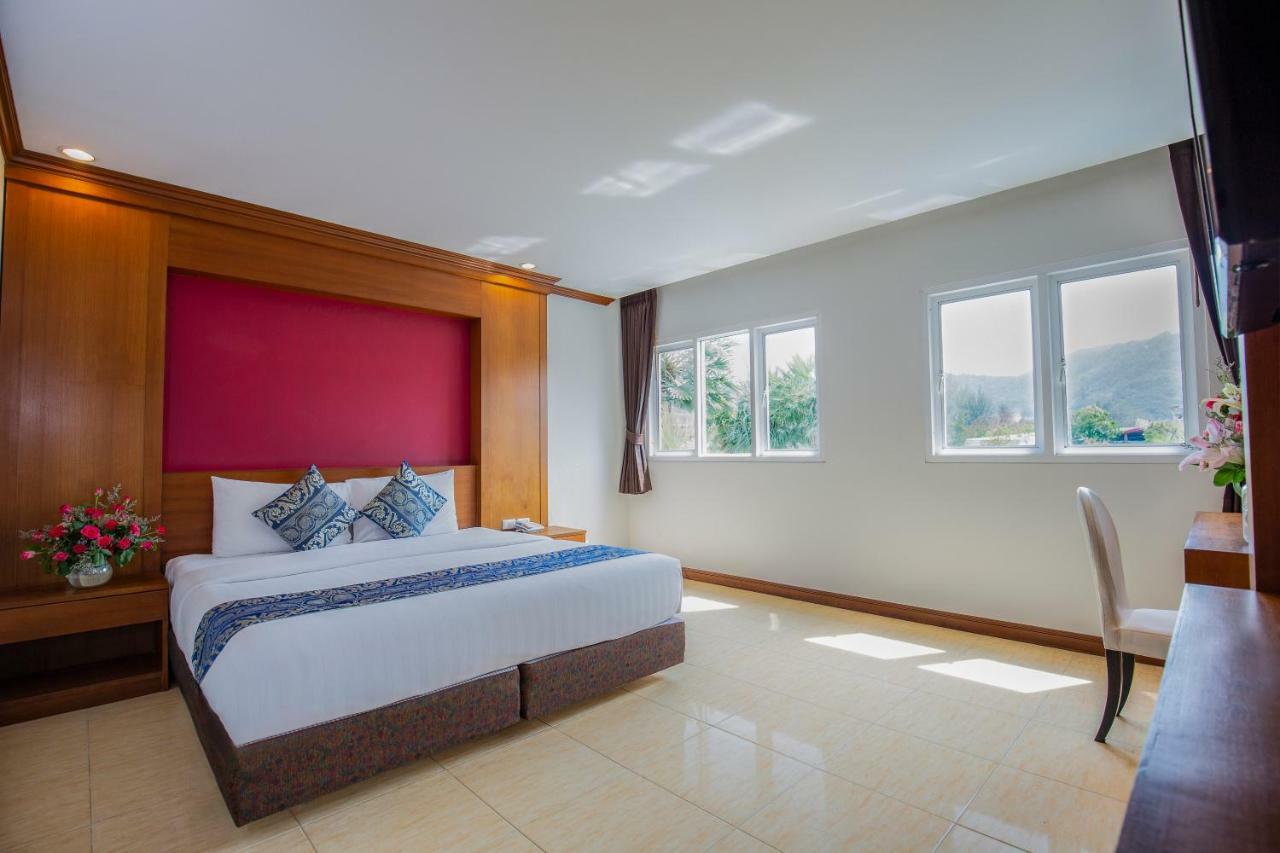Sungthong Kamala Beach Resort Exterior foto