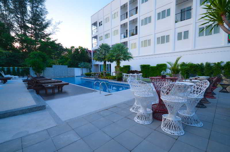 Sungthong Kamala Beach Resort Exterior foto