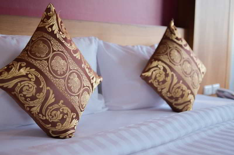 Sungthong Kamala Beach Resort Exterior foto